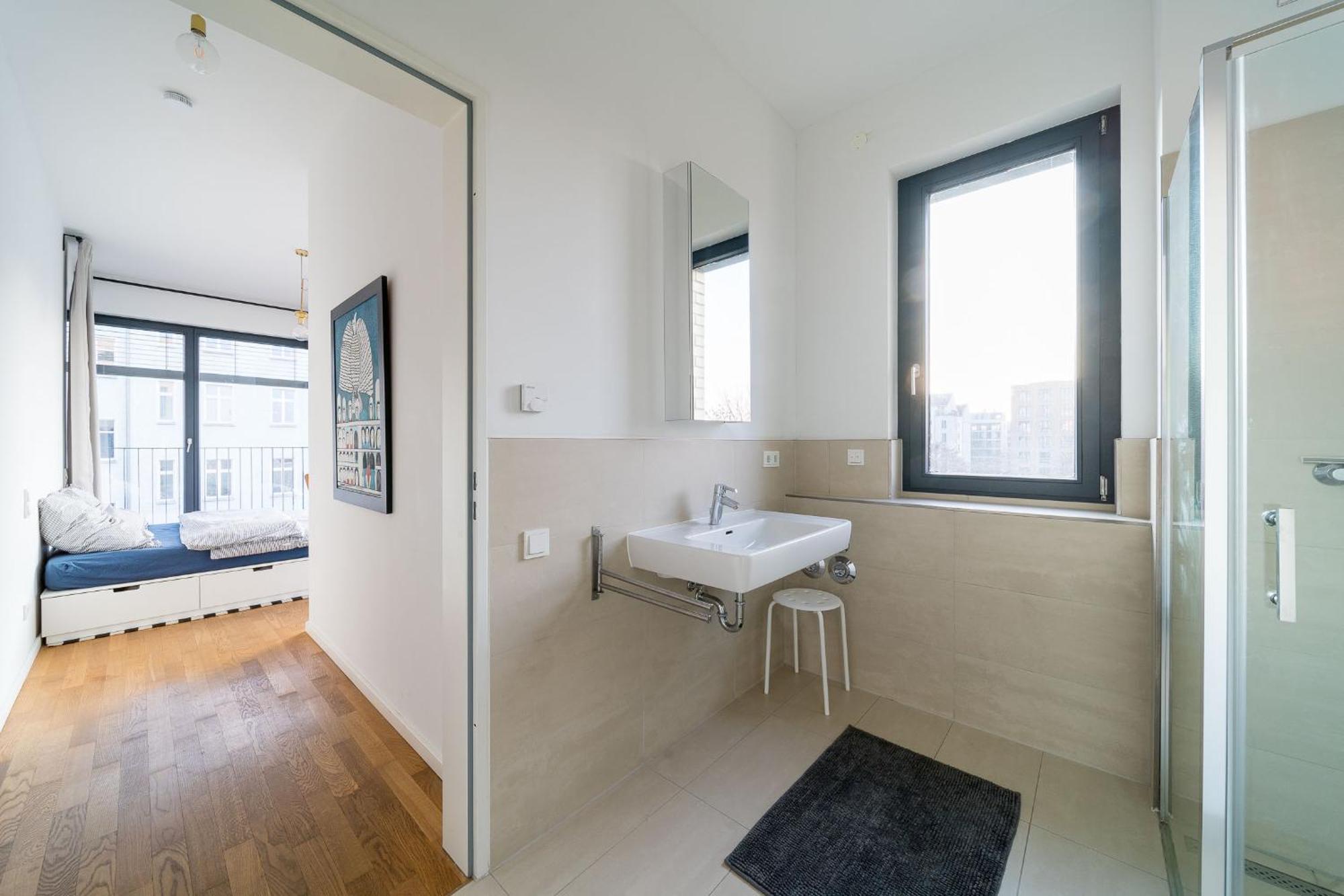 2 Bedroom Mauerpark-Apartment, Berlin Mitte View Calendar Dış mekan fotoğraf