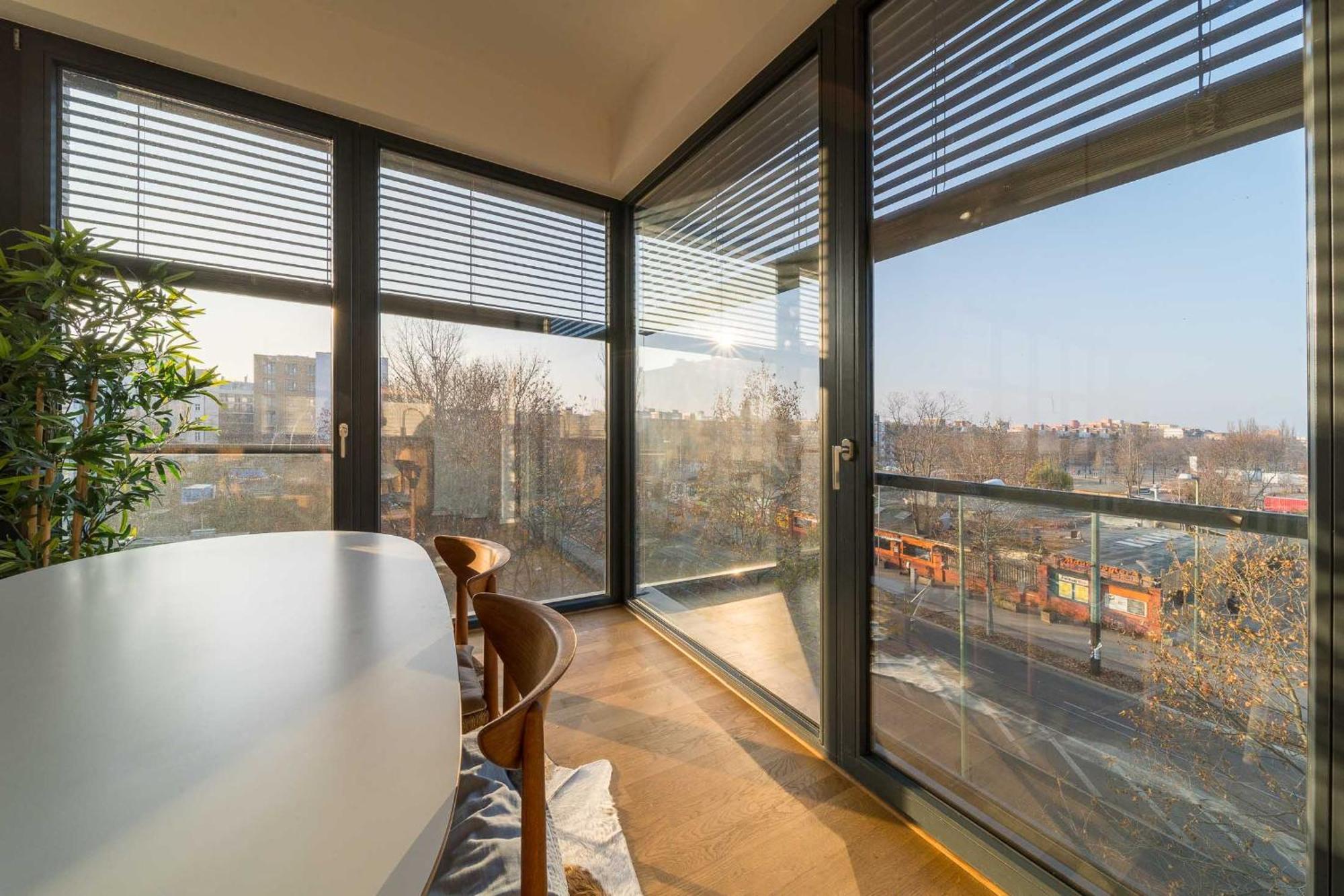 2 Bedroom Mauerpark-Apartment, Berlin Mitte View Calendar Dış mekan fotoğraf